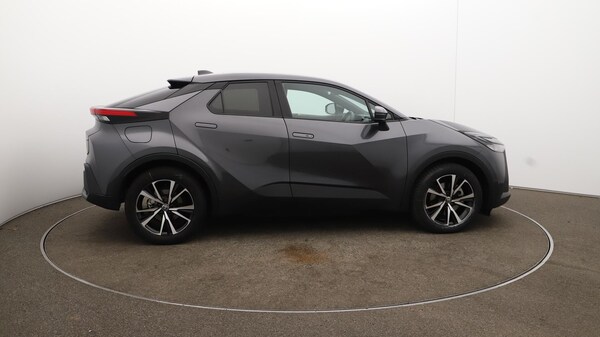 Used Toyota C-HR 2024 for sale - 75658916: Photo 50