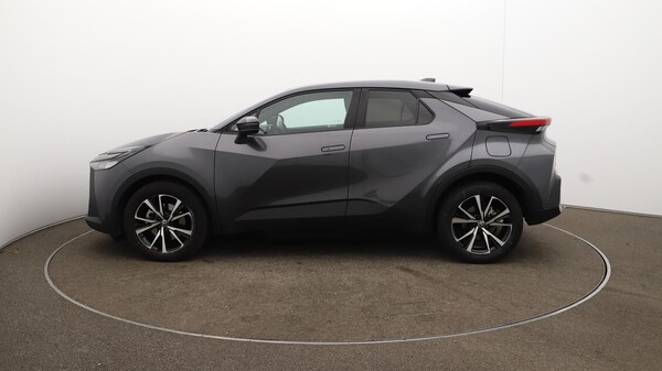 Used Toyota C-HR 2024 for sale - 75658916: Photo 64