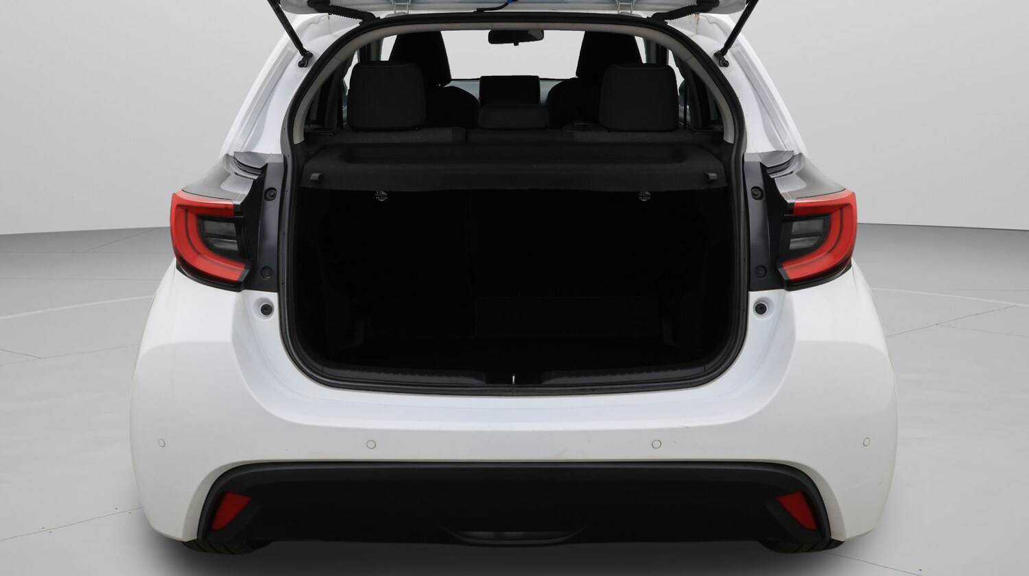 Used Toyota Yaris 2024 for sale - 77270870: Photo 17