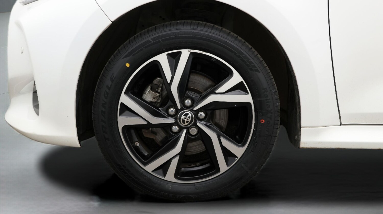 Used Toyota Yaris 2024 for sale - 77270870: Photo 18