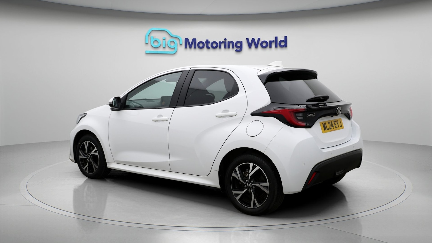 Used Toyota Yaris 2024 for sale - 77270870: Photo 5