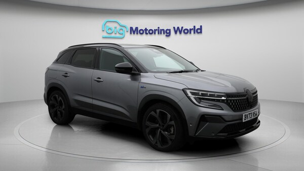 Used Renault Austral 2023 for sale - 76228010: Photo 2