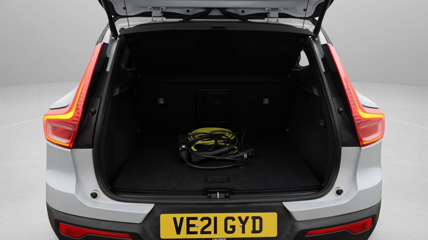 Used Volvo XC40 for sale - 77676507: Photo 17