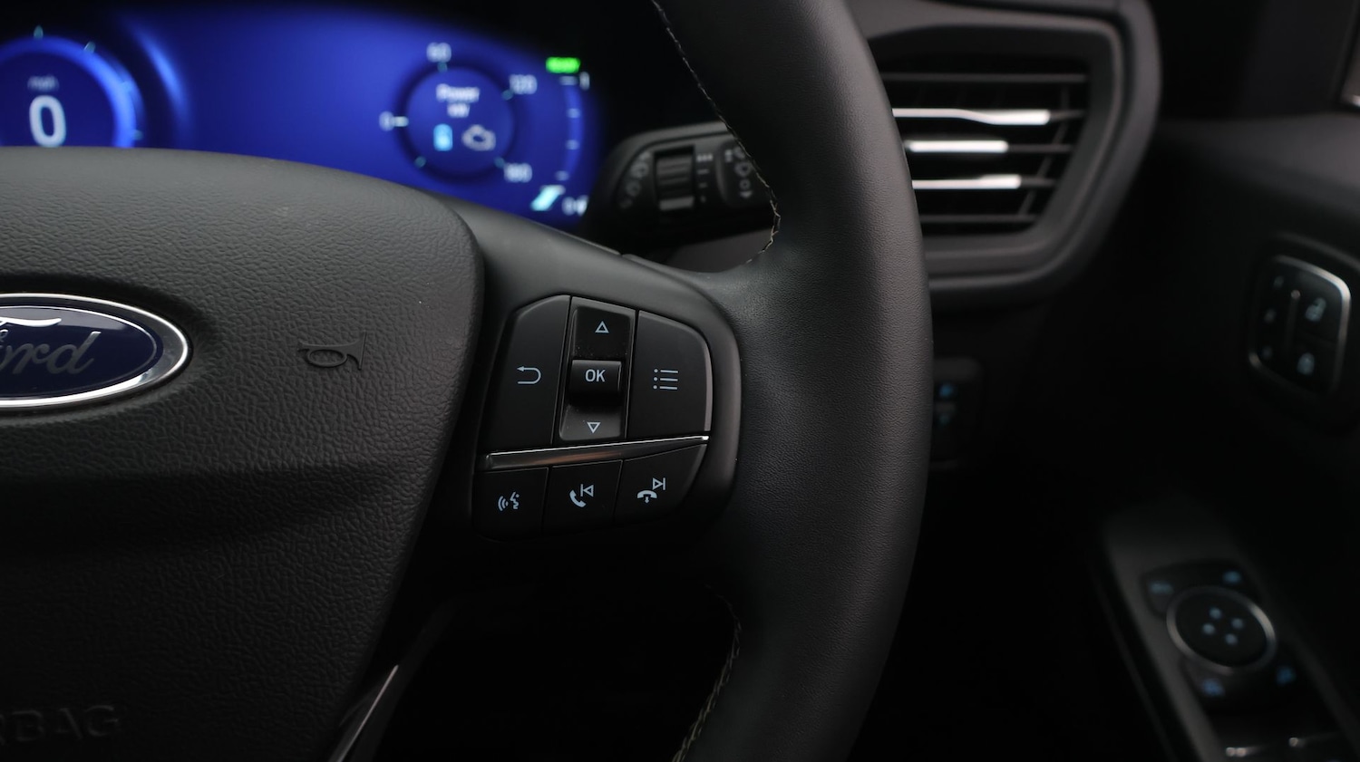 Used Ford Kuga 2024 for sale - 77669137: Photo 25