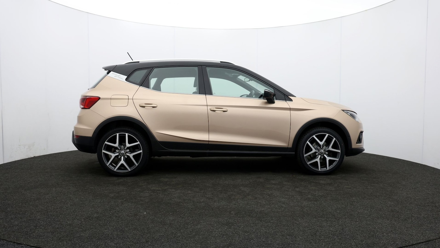 Used SEAT Arona 2018 for sale - 77036168: Photo 31
