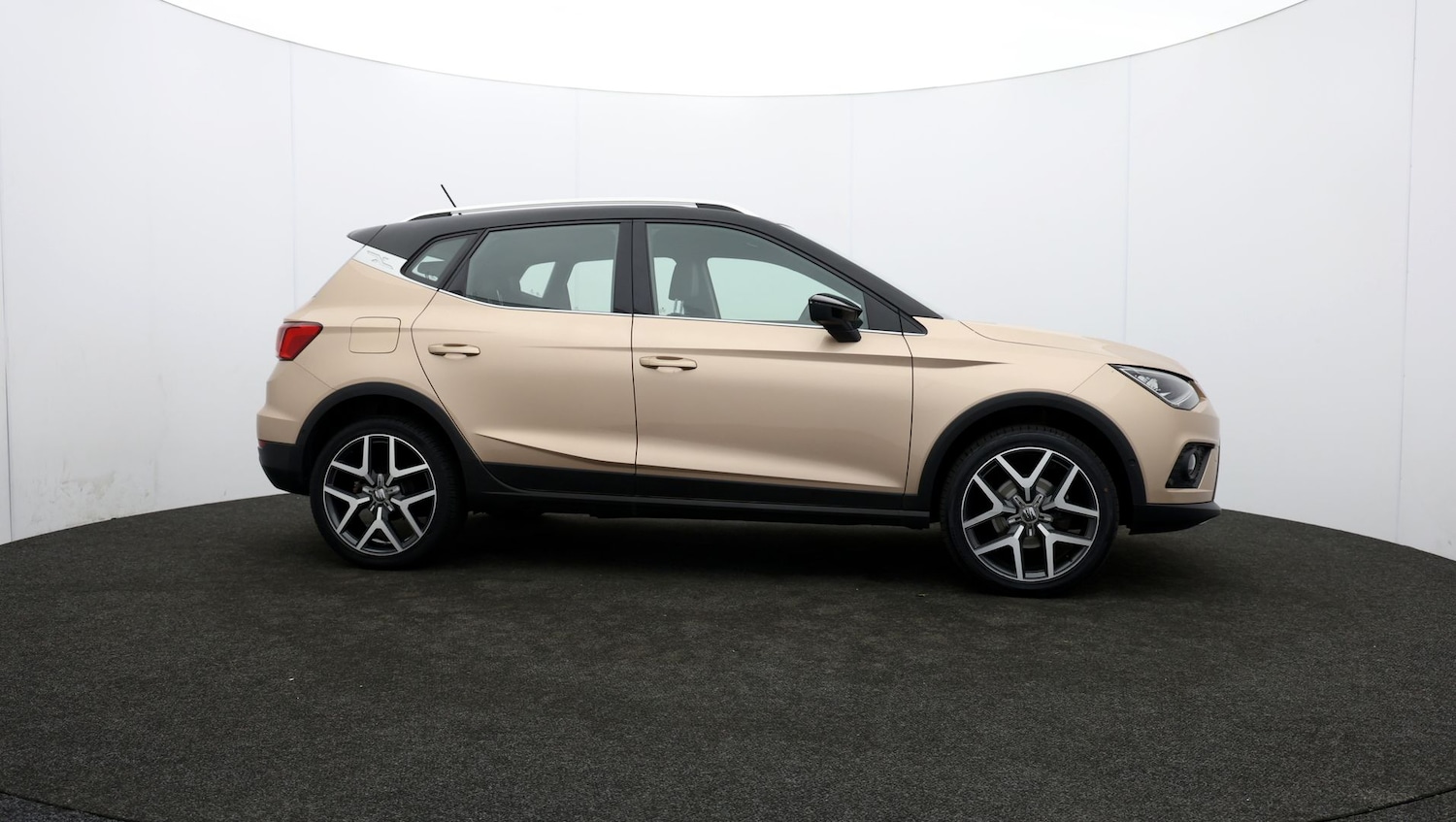Used SEAT Arona 2018 for sale - 77036168: Photo 33