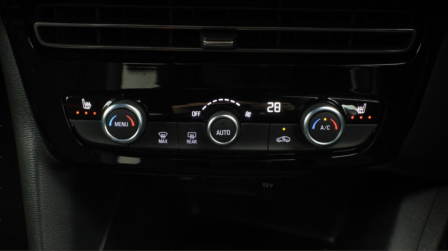 Used Vauxhall Mokka 2023 for sale - 77272237: Photo 12