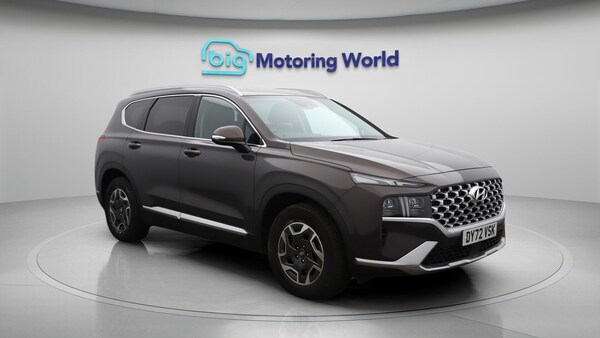 Used Hyundai Santa Fe 2022 for sale - 76284240: Photo 2