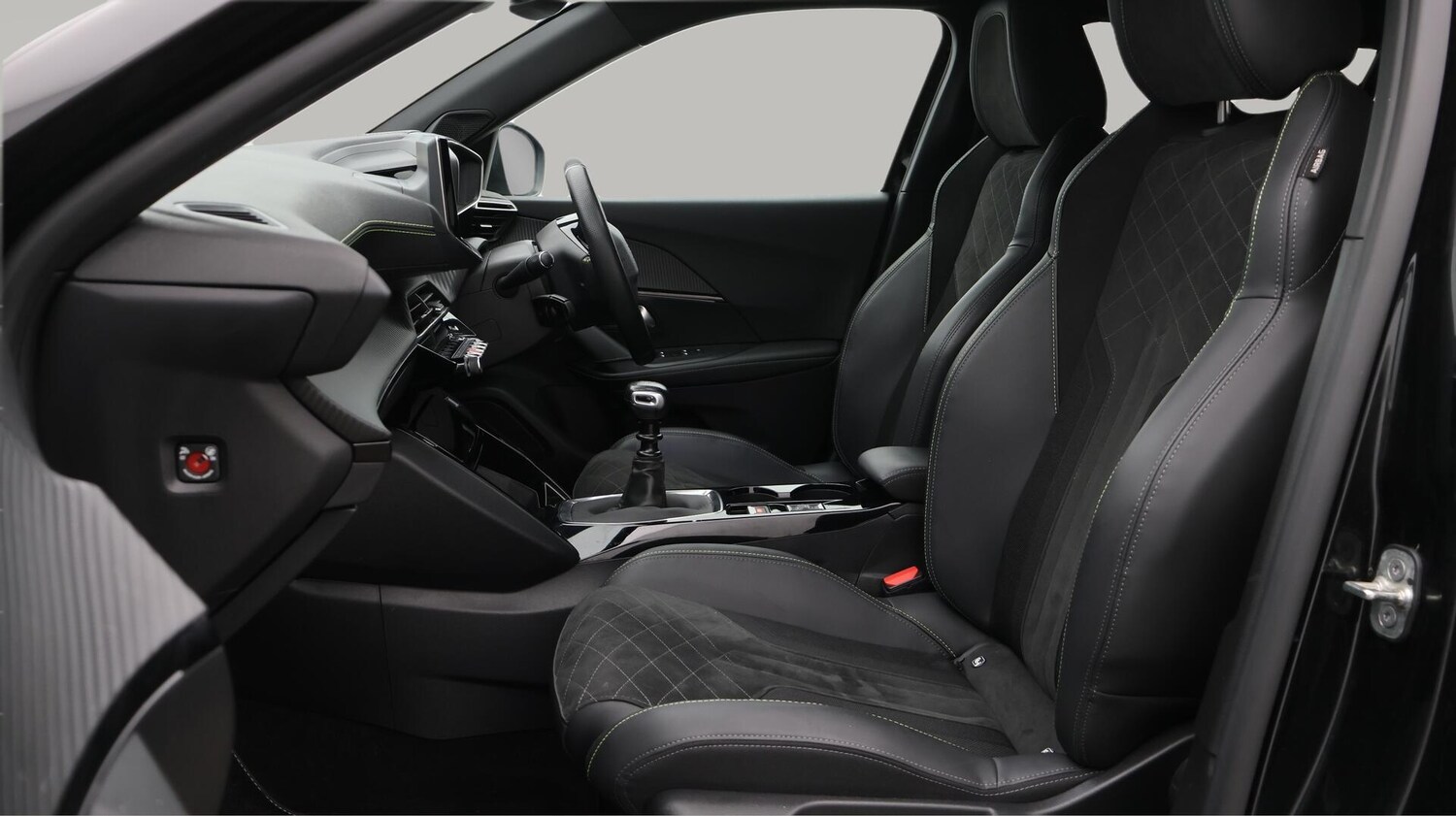 Used Peugeot 2008 2023 for sale - 76735203: Photo 15