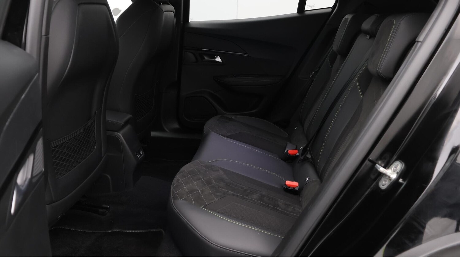 Used Peugeot 2008 2023 for sale - 76735203: Photo 17