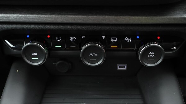 Used Citroen C5 X 2023 for sale - 76188522: Photo 13