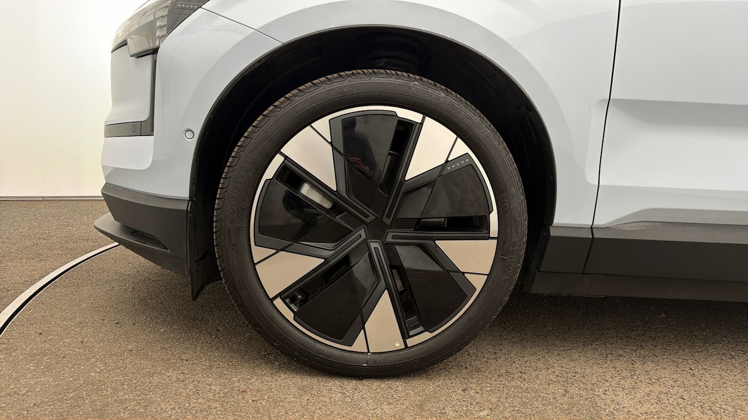 Used Volvo EX30 2024 for sale - 77996898: Photo 17