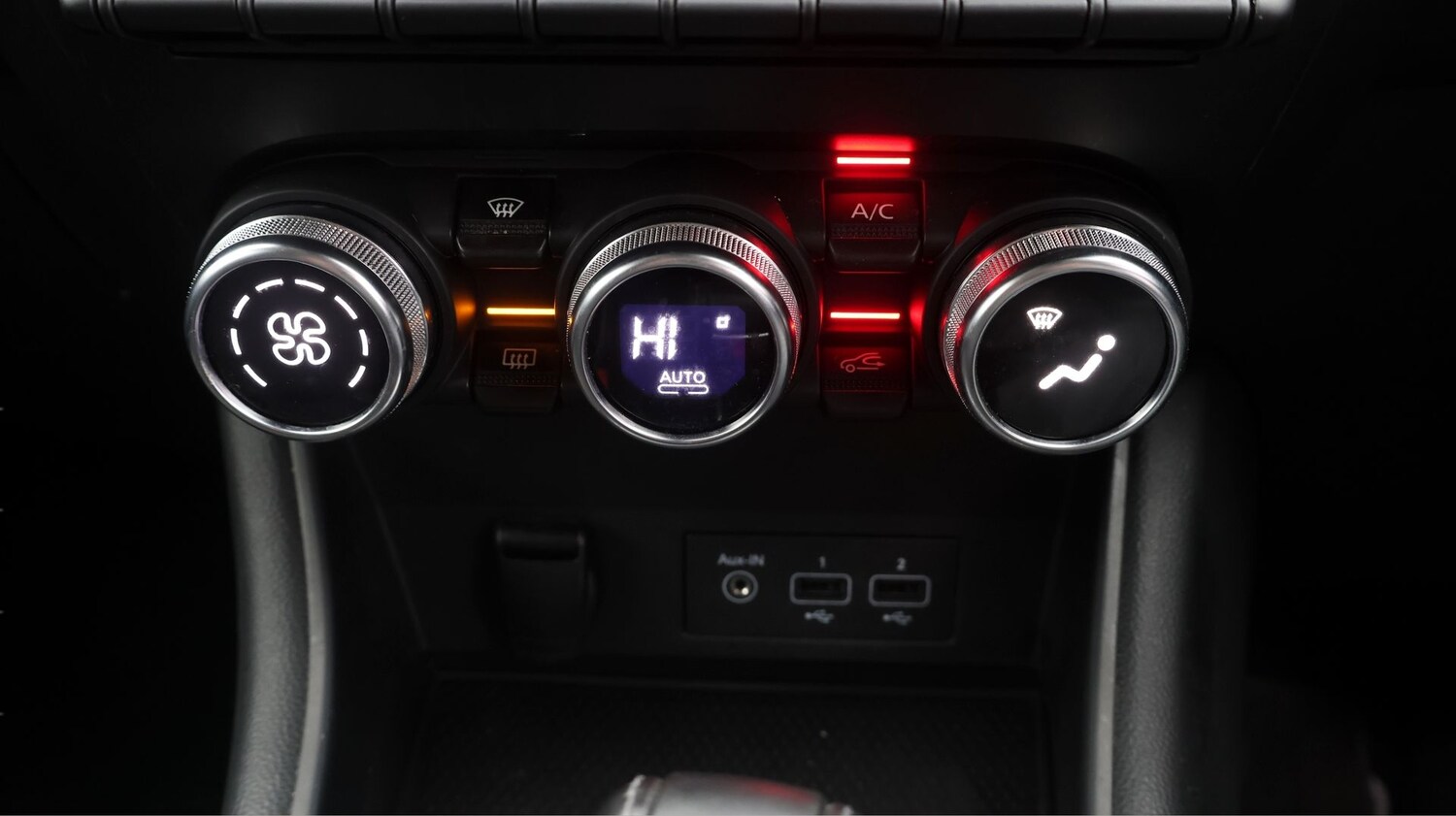 Used Renault Captur 2020 for sale - 77459785: Photo 12