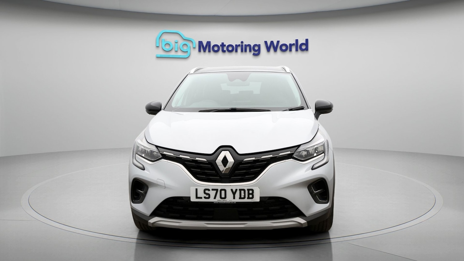 Used Renault Captur 2020 for sale - 77459785: Photo 2