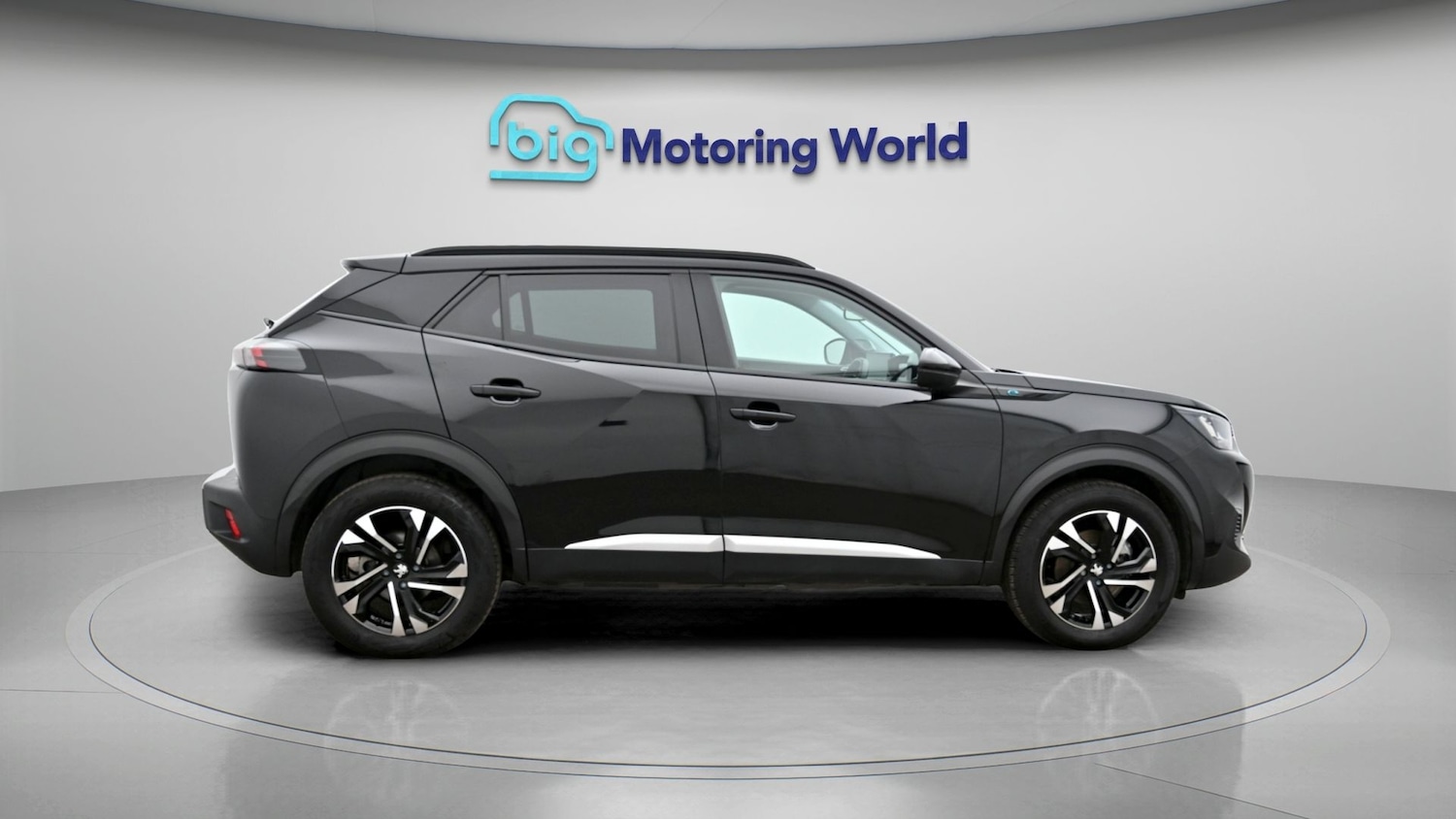 Used Peugeot 2008 2022 for sale - 77963709: Photo 8