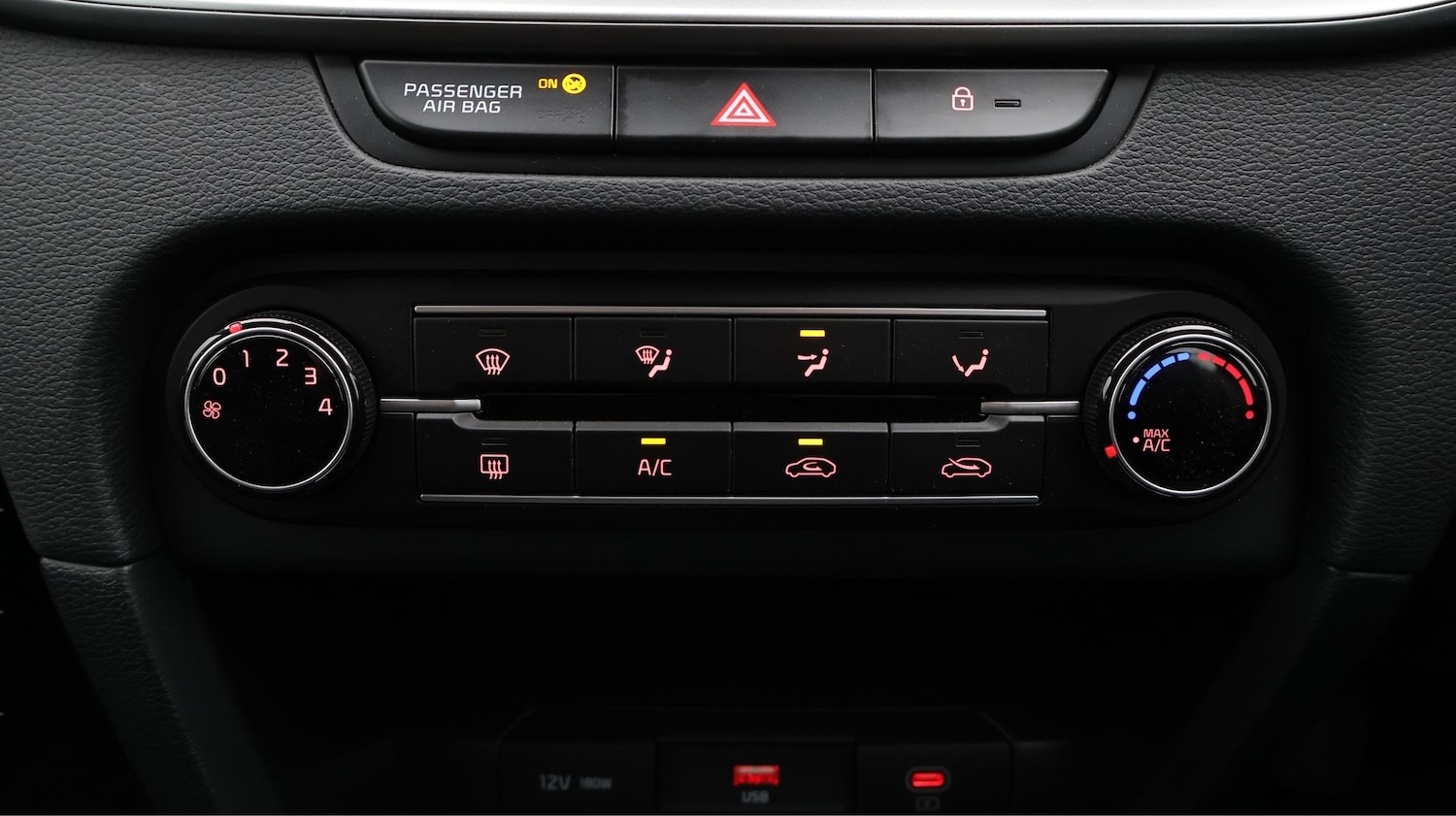 Used Kia Ceed 2024 for sale - 77750153: Photo 12