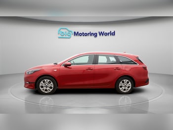 Used Kia Ceed 2024 for sale - 77750153: Photo