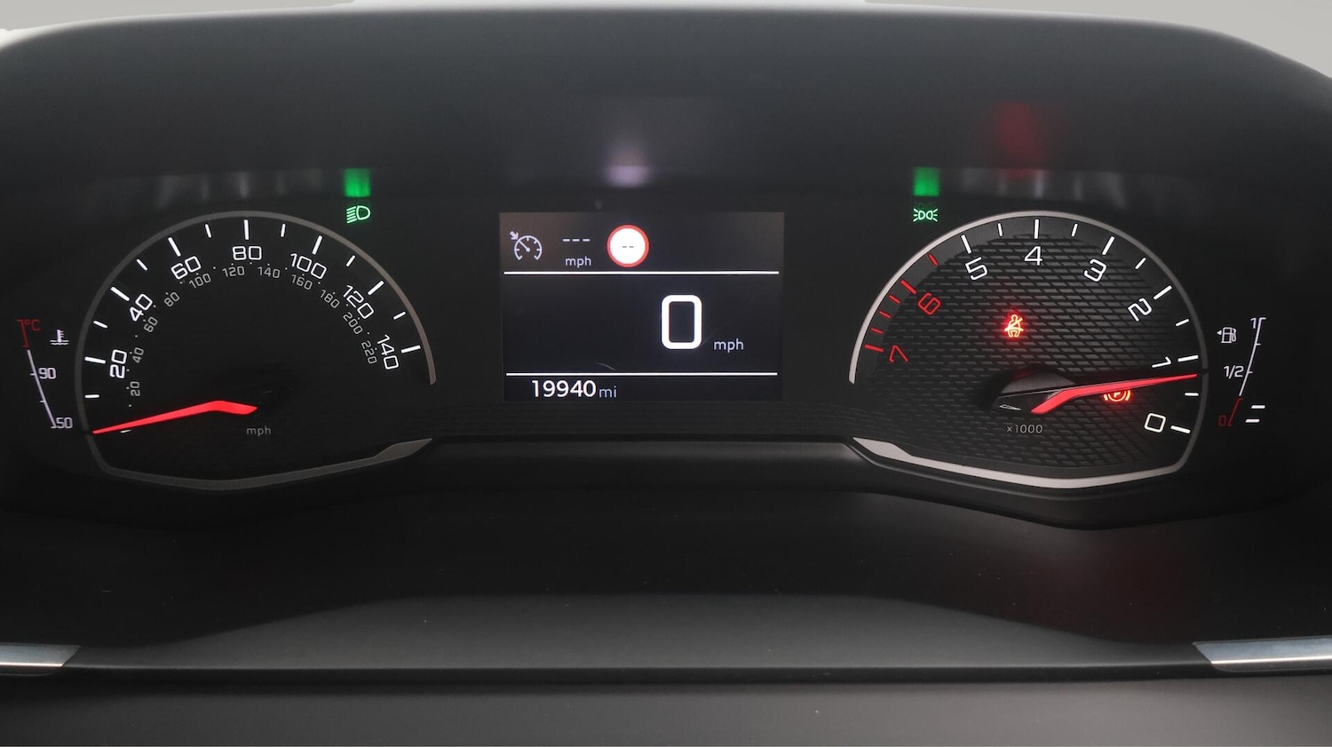 Used Peugeot 2008 for sale - 76499950: Photo 11