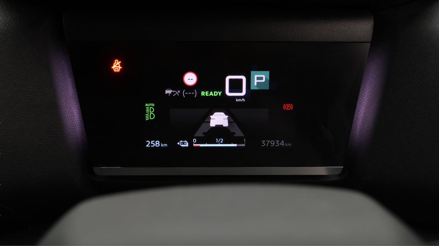 Used Citroen e-C4 2023 for sale - 77610191: Photo 10