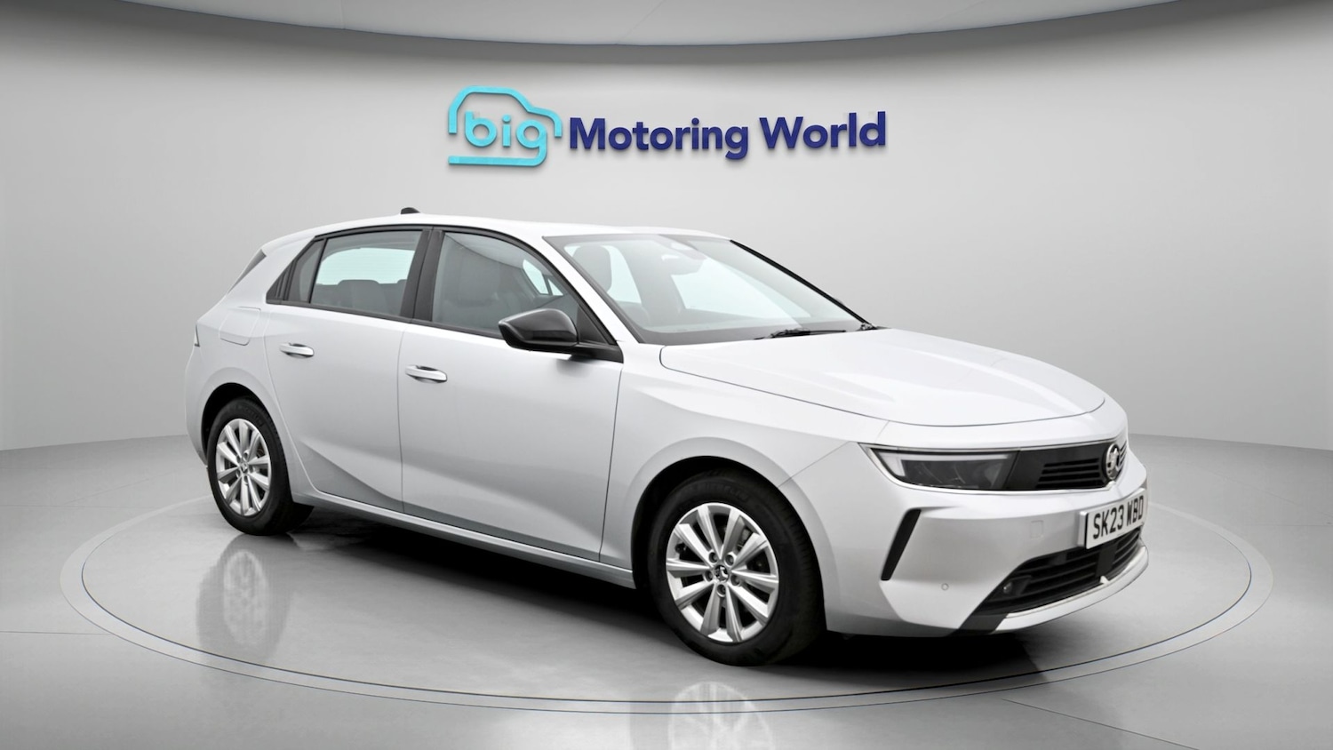 Used Vauxhall Astra 2023 for sale - 78162310: Photo 1