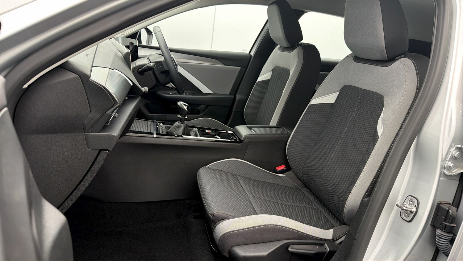 Used Vauxhall Astra 2023 for sale - 78162310: Photo 13