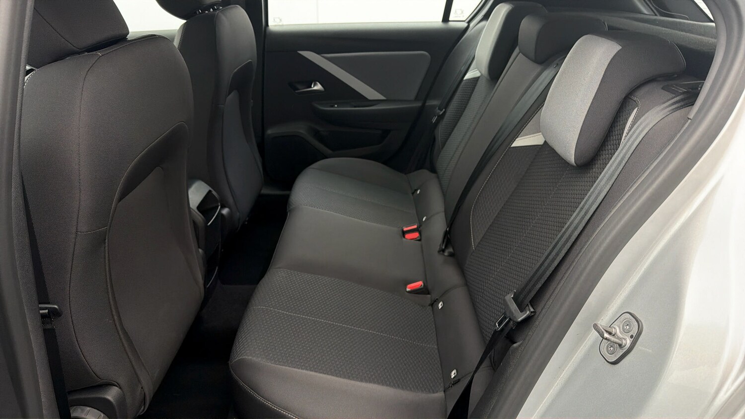 Used Vauxhall Astra 2023 for sale - 78162310: Photo 15