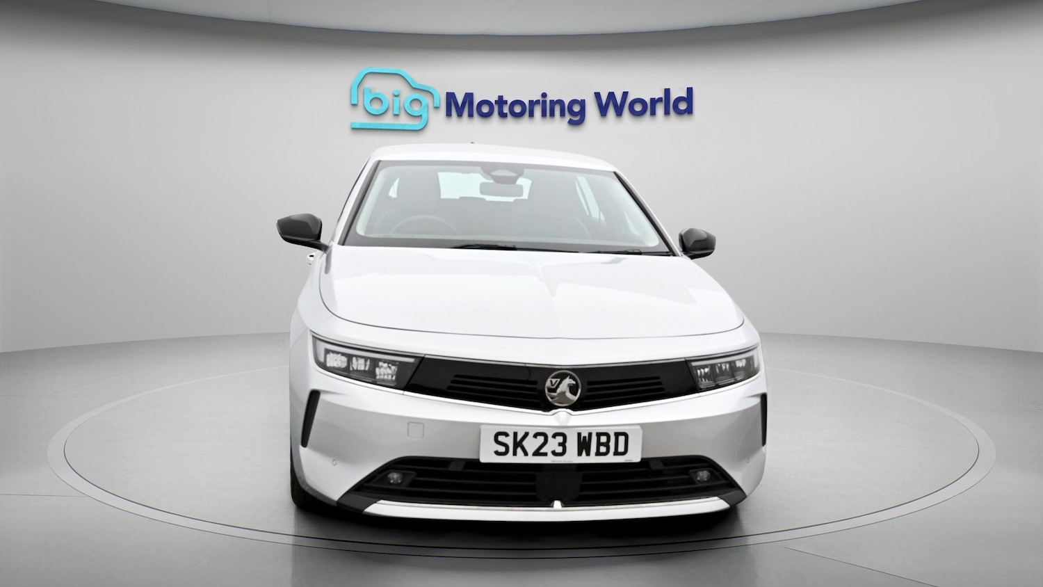 Used Vauxhall Astra 2023 for sale - 78162310: Photo 2