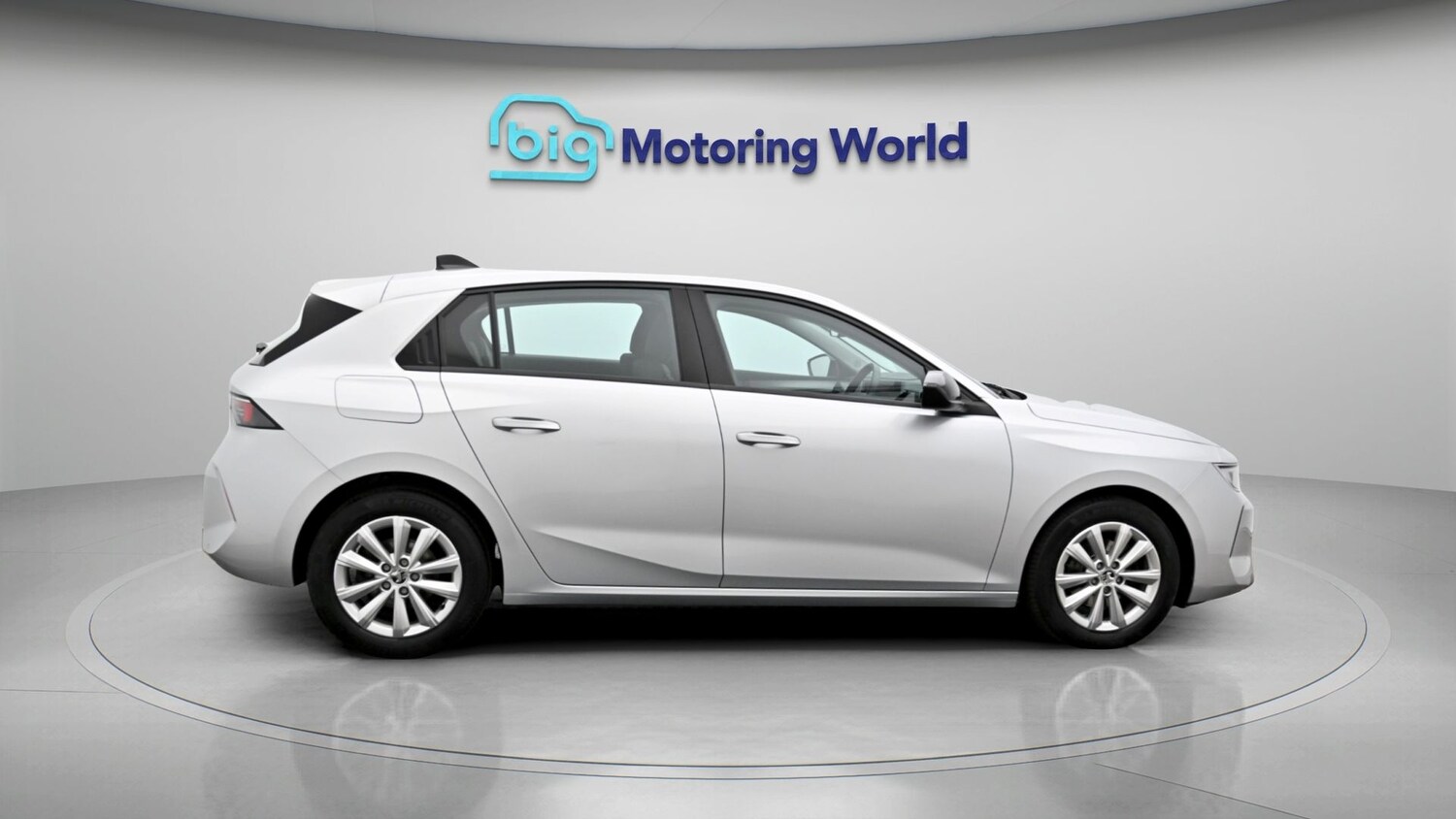 Used Vauxhall Astra 2023 for sale - 78162310: Photo 8