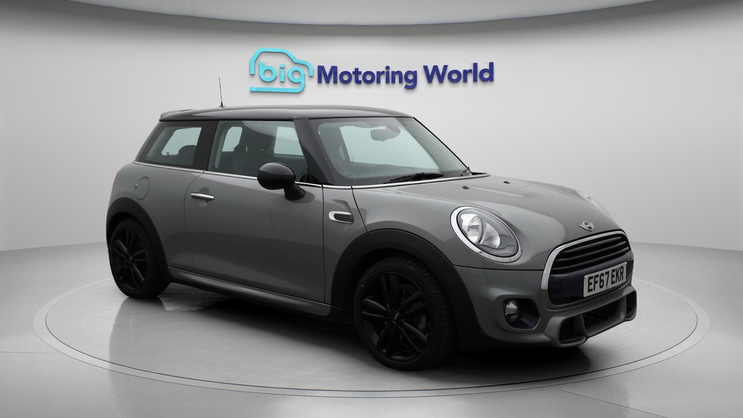 Used MINI Hatch 2017 for sale - 76522391: Photo 2