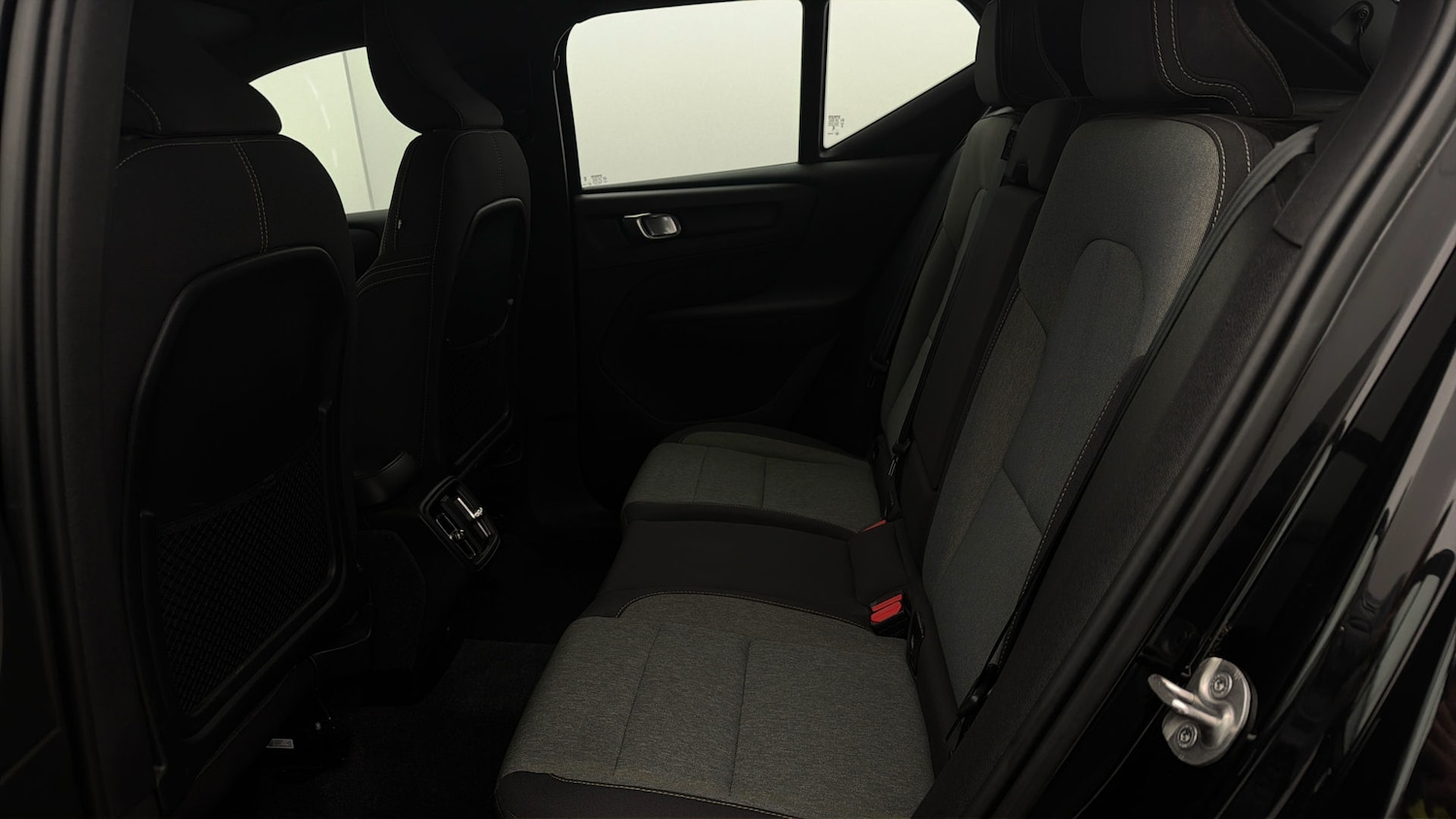 Used Volvo XC40 2023 for sale - 78106566: Photo 15