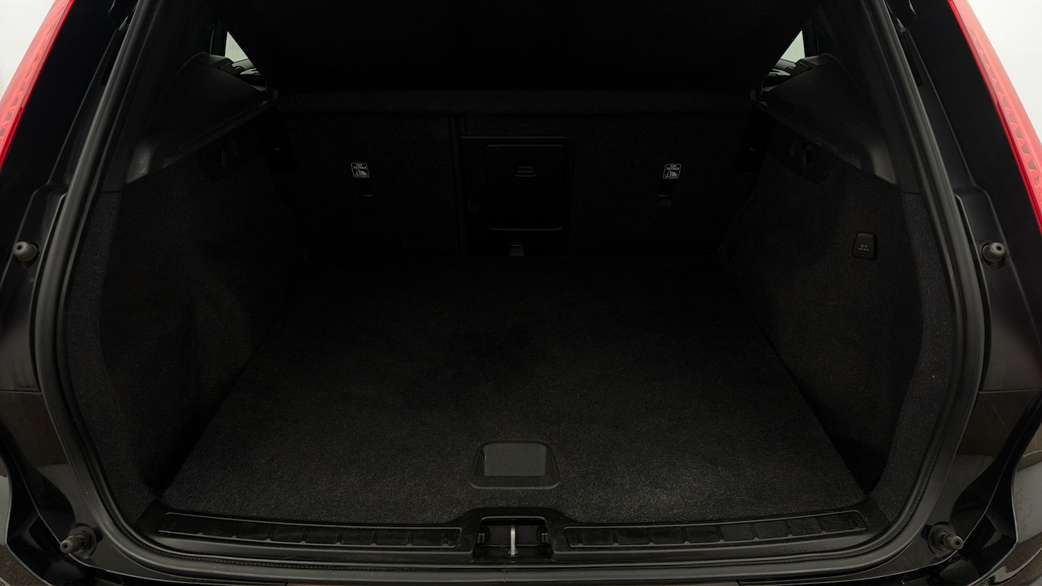 Used Volvo XC40 2023 for sale - 78106566: Photo 16