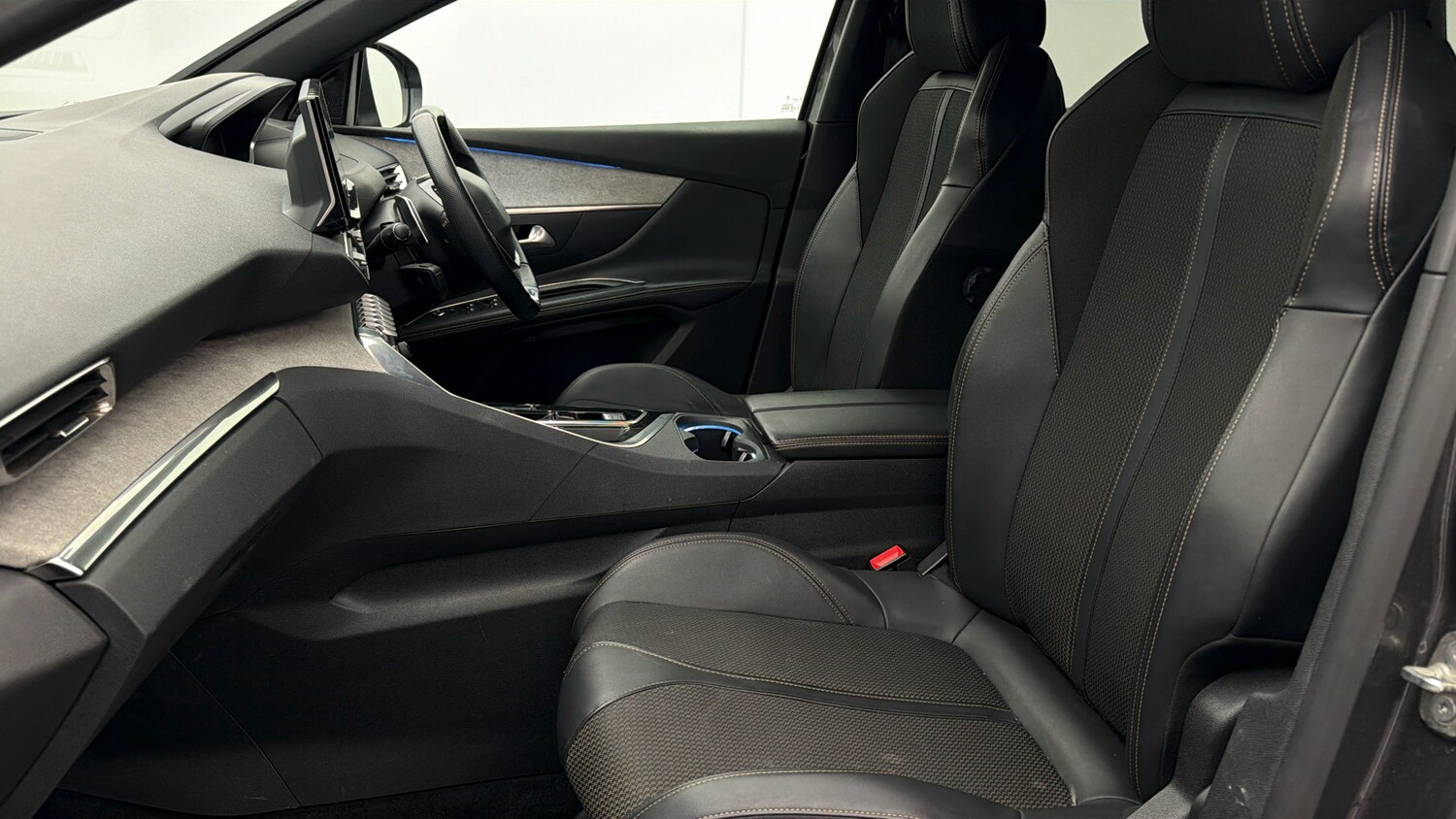 Used Peugeot 5008 2023 for sale - 77900922: Photo 13