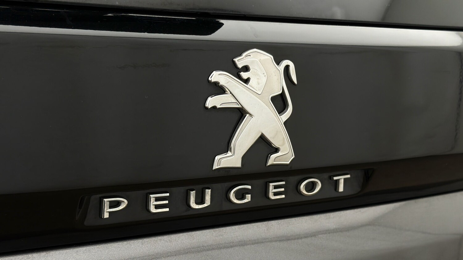 Used Peugeot 5008 2023 for sale - 77900922: Photo 19