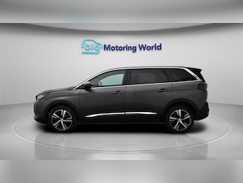 Used Peugeot 5008 2023 for sale - 77900922: Photo