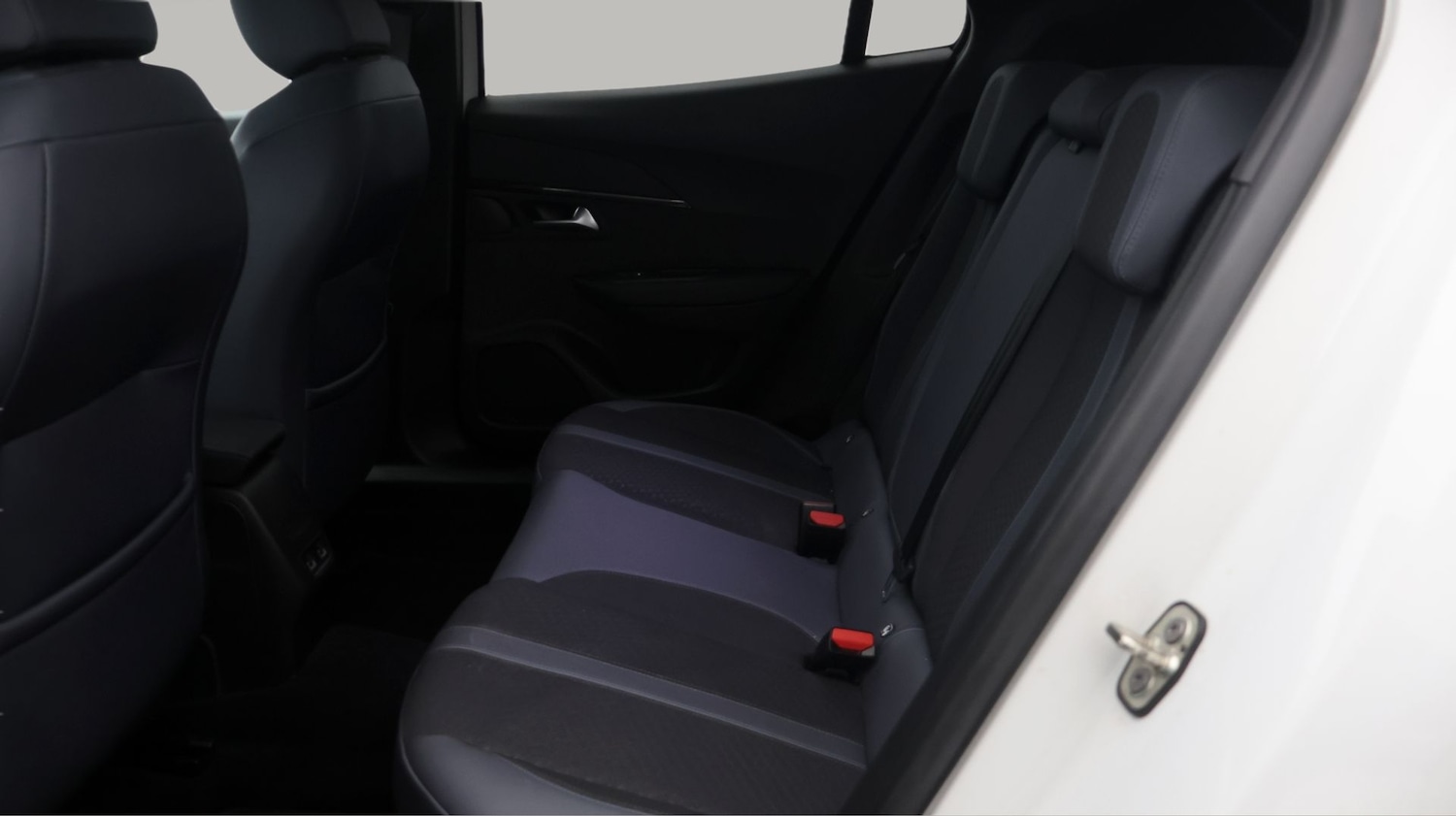 Used Peugeot 2008 2020 for sale - 77530073: Photo 16