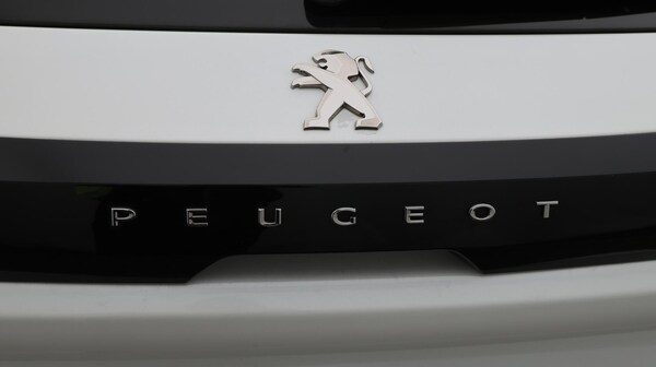 Used Peugeot 208 2022 for sale - 76122321: Photo 22