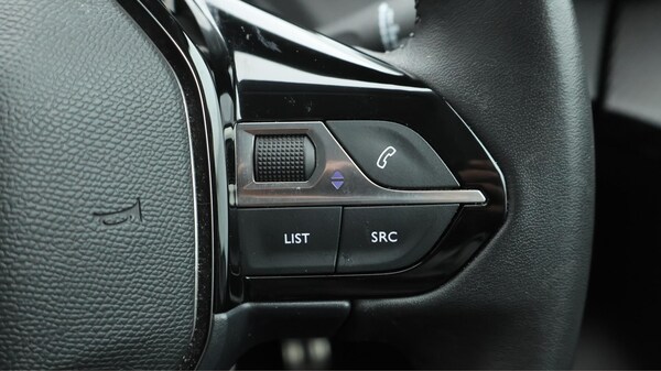 Used Peugeot 208 2022 for sale - 76122321: Photo 24