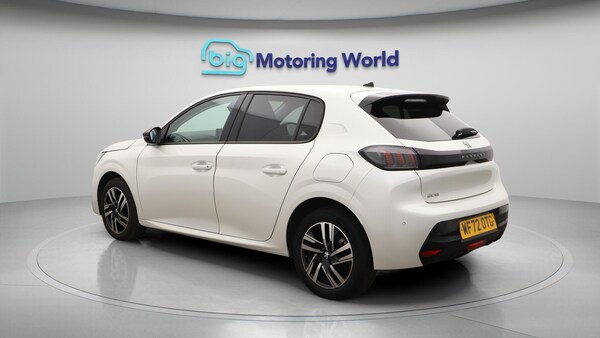 Used Peugeot 208 2022 for sale - 76122321: Photo 6