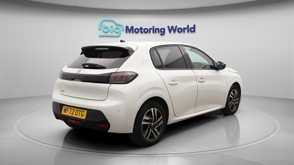 Used Peugeot 208 2022 for sale - 76122321: Photo 8