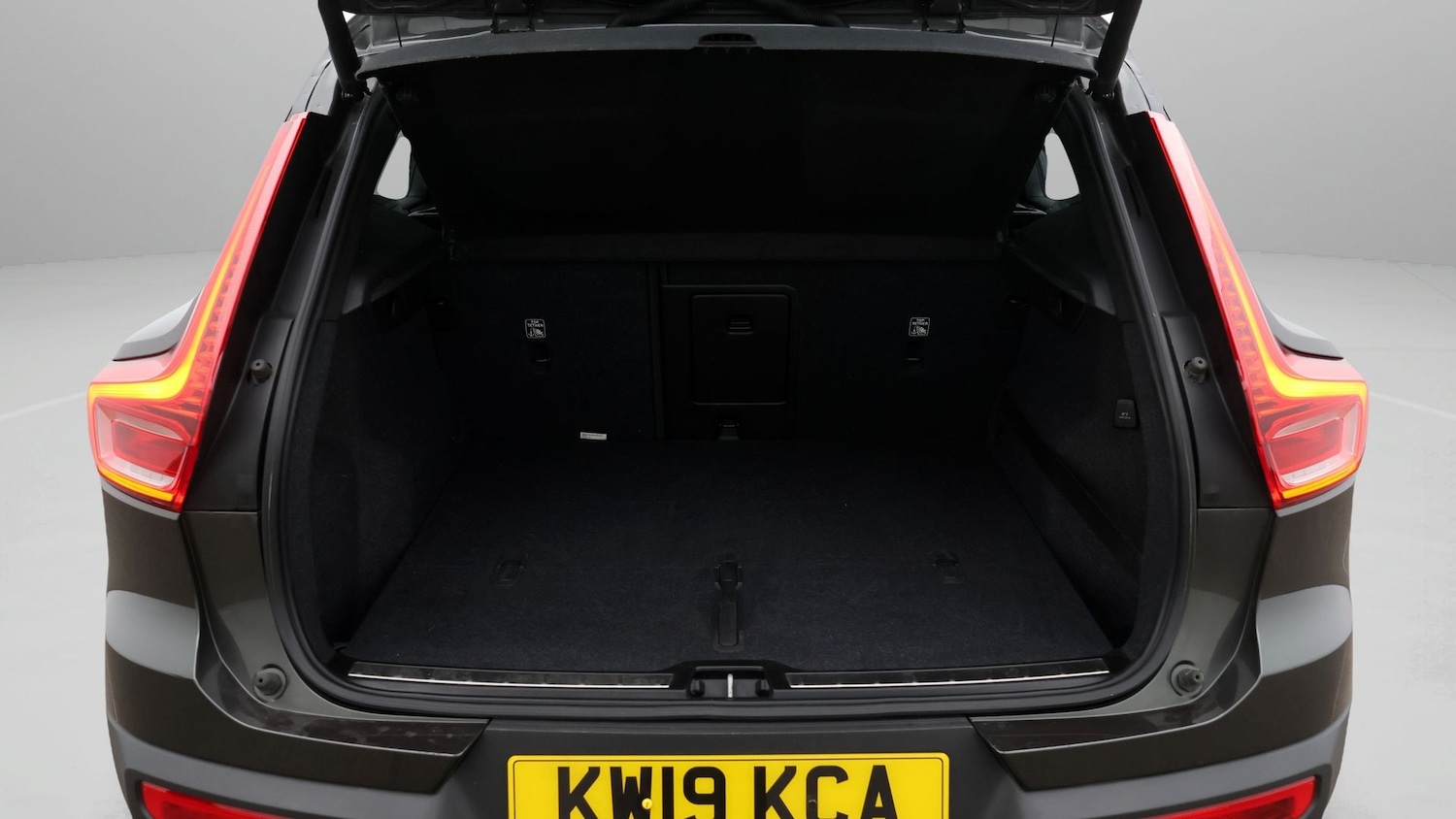 Used Volvo XC40 2019 for sale - 77744222: Photo 17