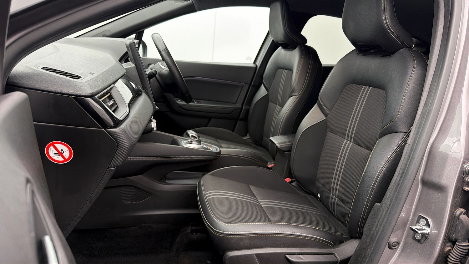 Used Renault Captur 2023 for sale - 78183119: Photo 13