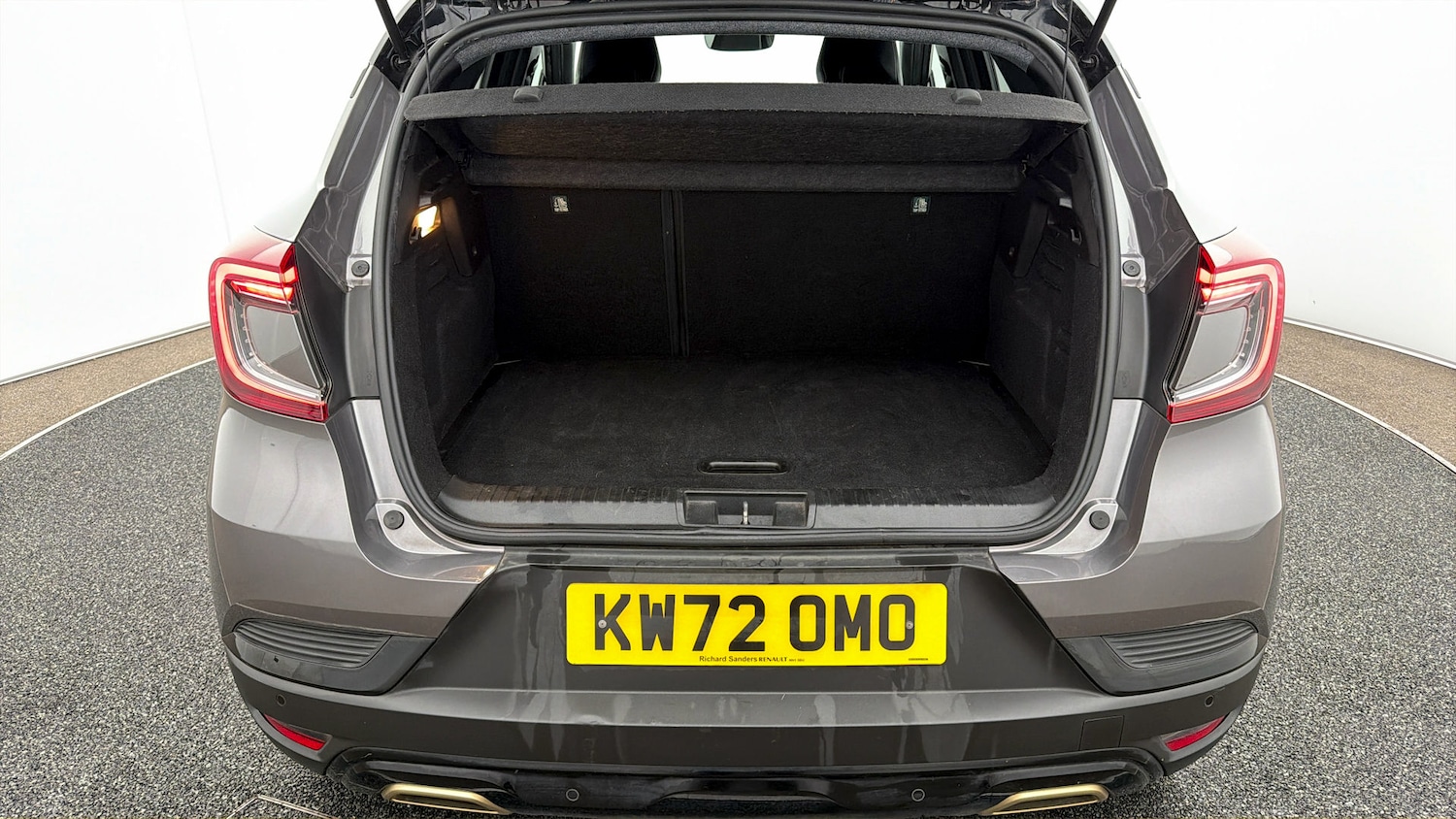 Used Renault Captur 2023 for sale - 78183119: Photo 16