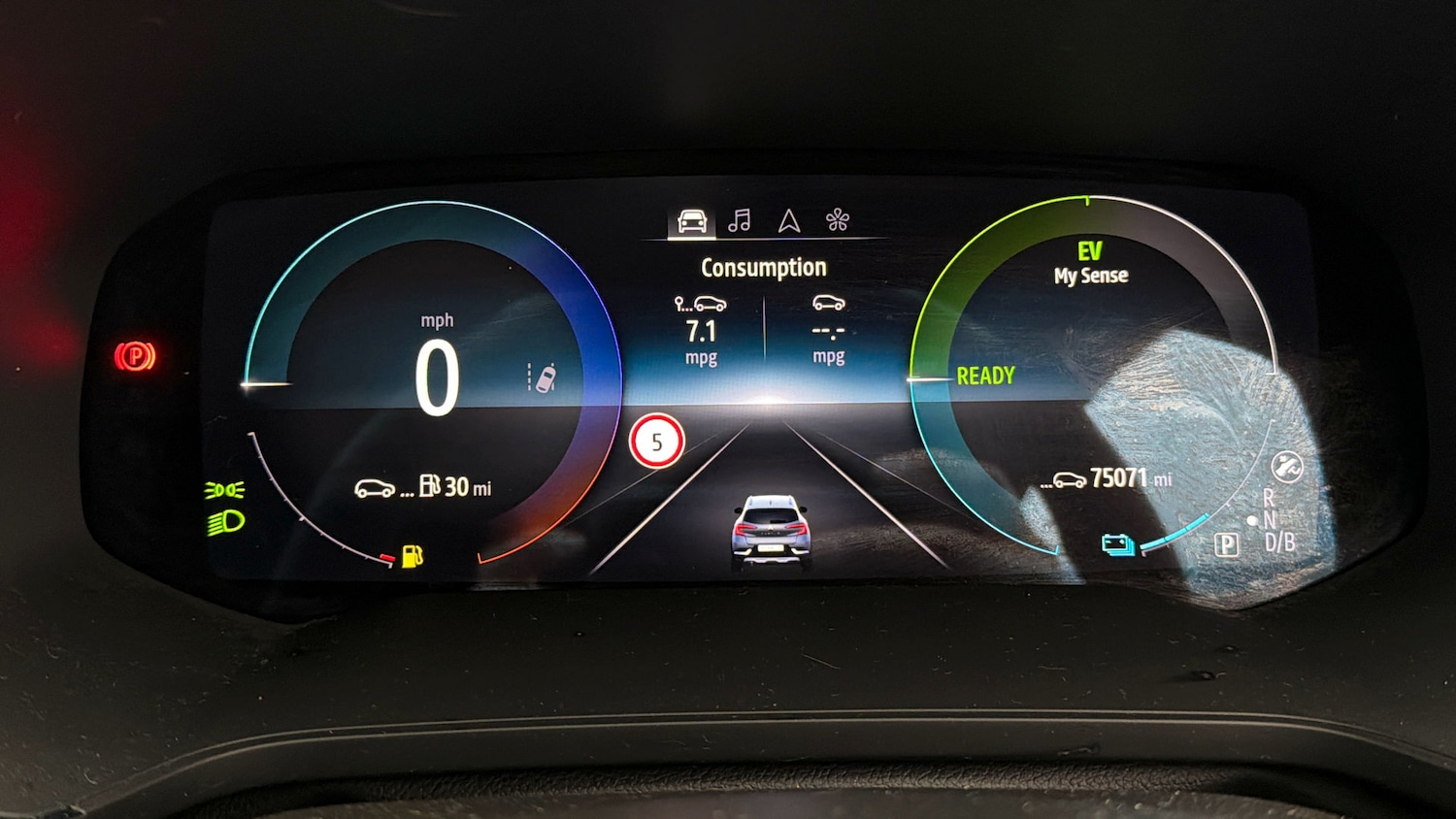 Used Renault Captur 2023 for sale - 78183119: Photo 25