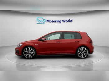 Used Volkswagen Golf 2017 for sale - 77679263: Photo