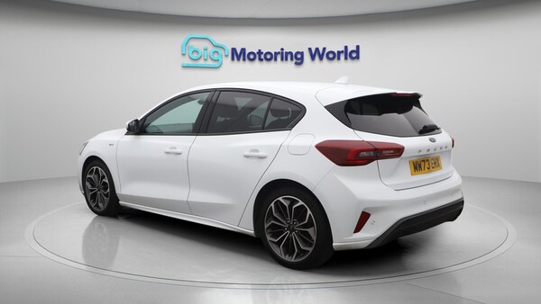 Used Ford Focus 2023 for sale - 76137802: Photo 6