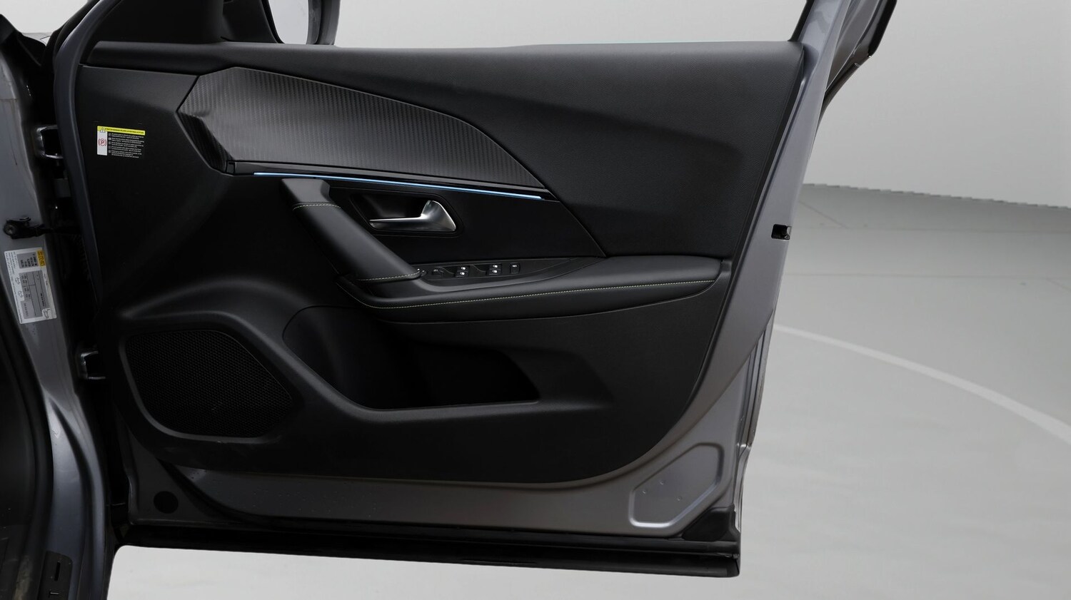 Used Peugeot 2008 2022 for sale - 77182217: Photo 15