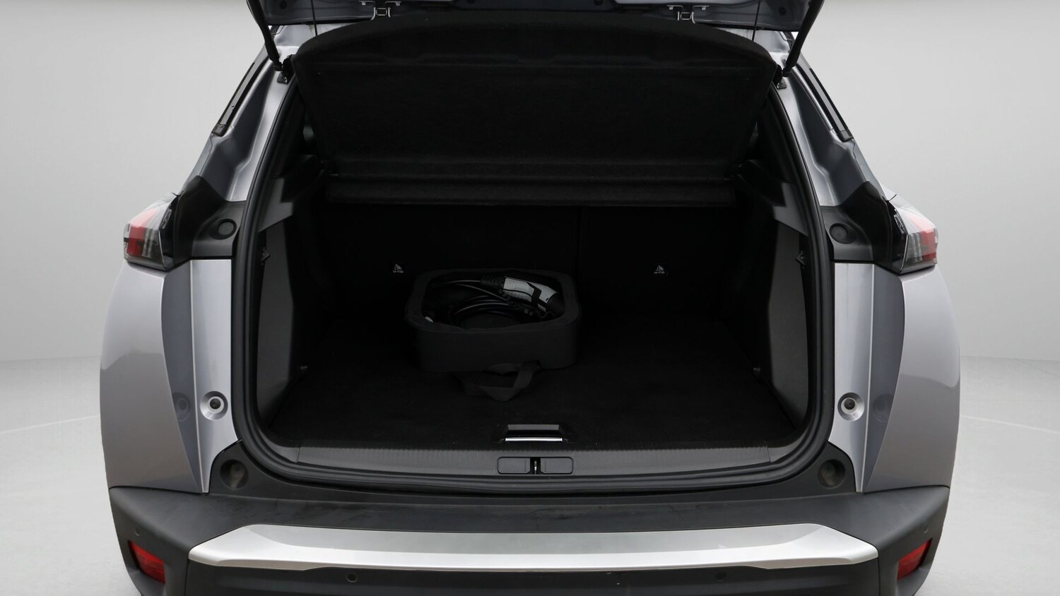 Used Peugeot 2008 2022 for sale - 77182217: Photo 17