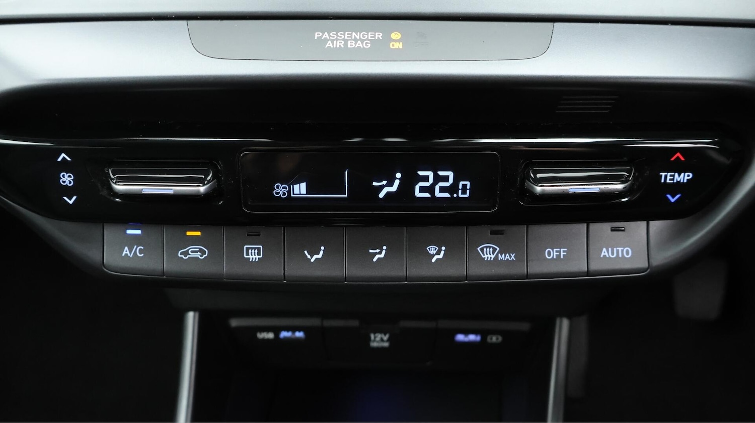 Used Hyundai i20 2022 for sale - 76484553: Photo 13