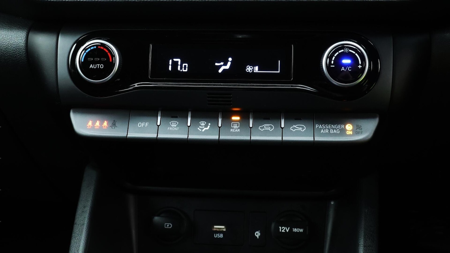 Used Hyundai KONA 2023 for sale - 76771711: Photo 13