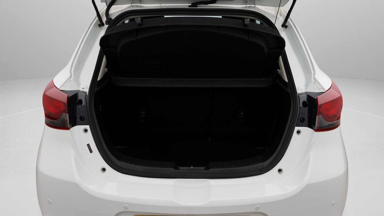 Used Mazda Mazda2 2024 for sale - 77365654: Photo 17